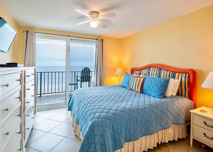 Beachfront Corner With Pool Access & Free Activities Holiday home Gulf Shores