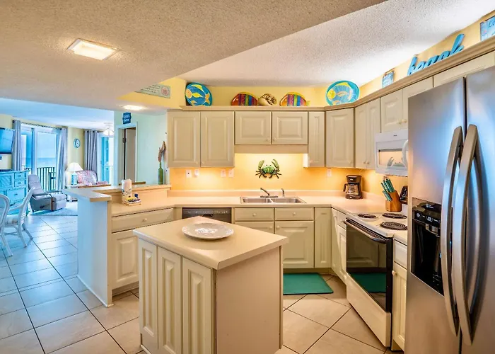 Beachfront Corner With Pool Access & Free Activities Gulf Shores