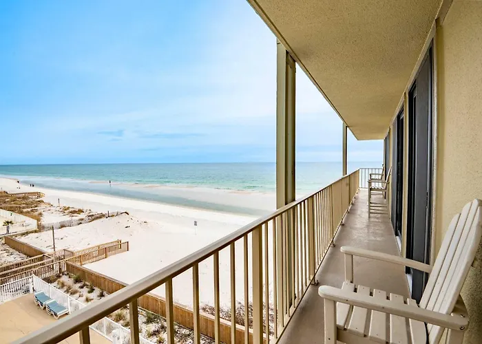 Beachfront Corner With Pool Access & Free Activities Gulf Shores
