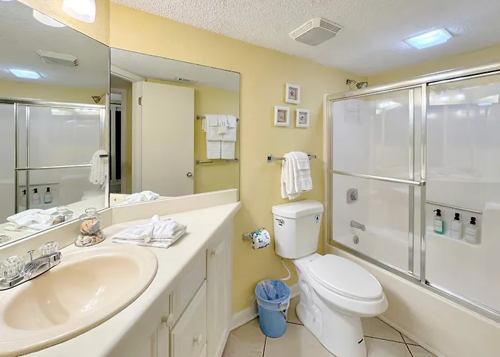 Holiday home Beachfront Corner With Pool Access & Free Activities Gulf Shores